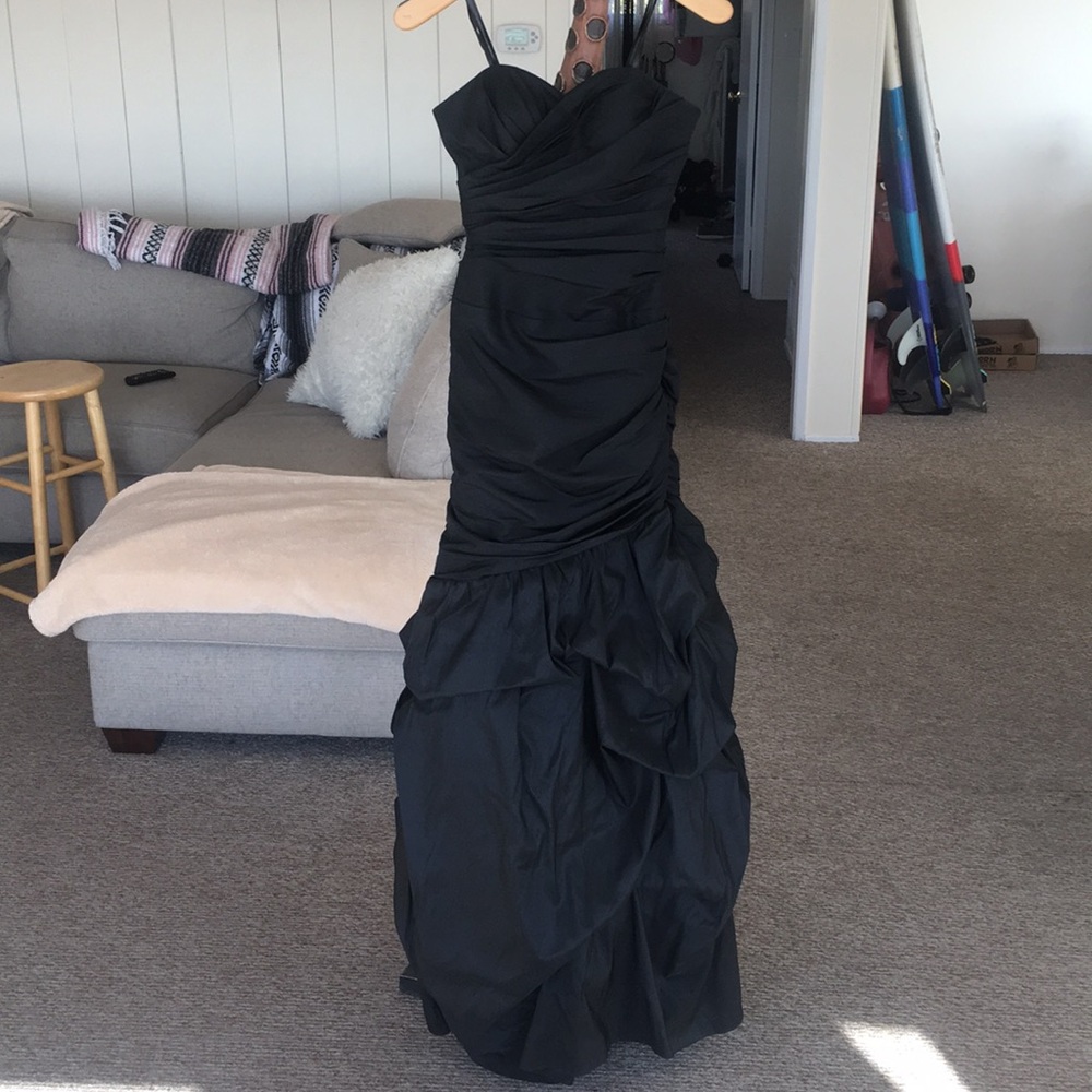 Gorgeous black mermaid dress